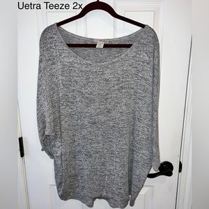 Uetra Tease women’s knit sweater